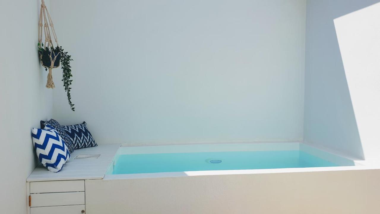 The Shore @ Atlantic Beach - Waterfront Beach House, Tiny Pool, Terrasse エスピーニョ エクステリア 写真